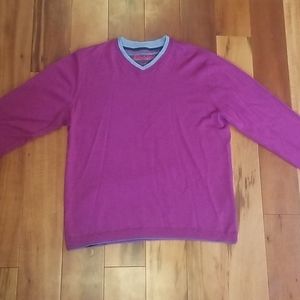 Robert Graham Purple V-Neck Sweater